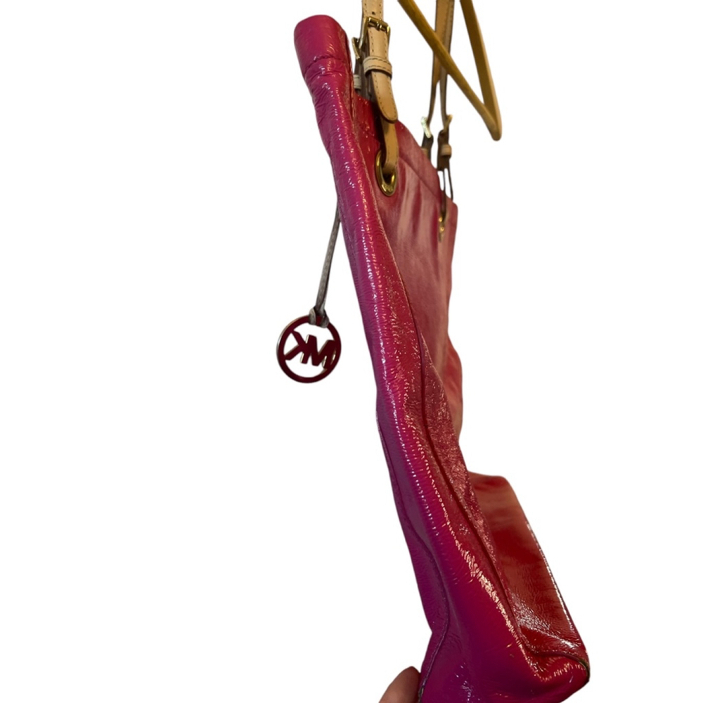 MICHAEL KORS Leather Fuchsia Pink Gold Interior Open Mid Size Shoulder Bag Purse - Picture 8 of 12